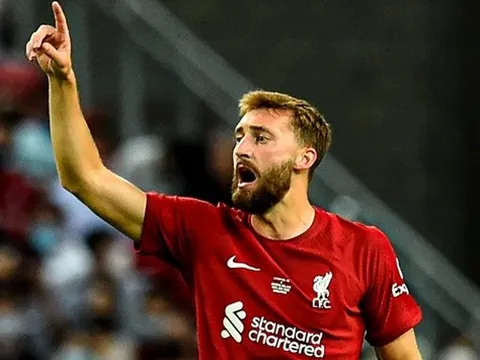 4 đội bóng hỏi mua, Liverpool quyết giữ giá 10 triệu bảng