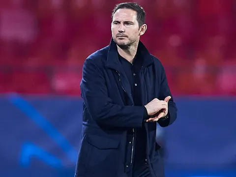 4 lý do Chelsea nên dùng sơ đồ 4-4-2 kim cương: Để cứu 'bom tấn'!