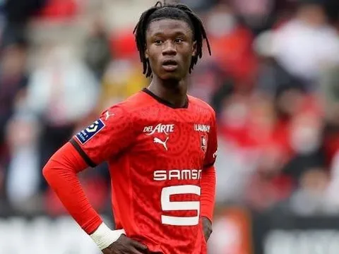 4 ngôi sao có thể đến hoặc rời Man Utd trước ngày cuối chuyển nhượng