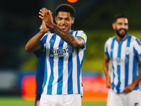 4 ngôi sao đủ sức thay Rudiger: Trụ cột Barcelona, lính đánh thuê tài năng