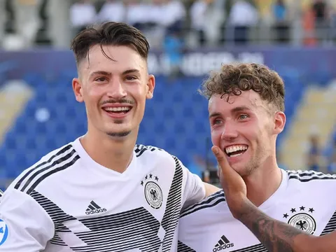 4 tài năng trẻ vừa lần đầu ra mắt tuyển Đức: 'Podolski 2.0' xuất hiện