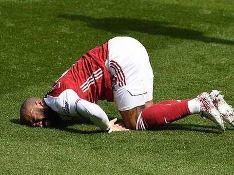 Hai trụ cột chấn thương, Arsenal nhận tin sốc trước trận Everton