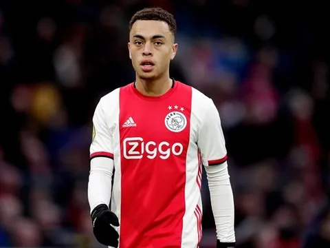 Roy Keane nêu "3 không" khiến M.U thảm bại