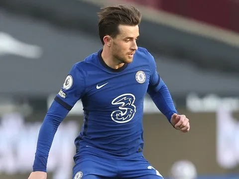 Sếp lớn M.U đến Barcelona, dứt điểm vụ De Jong