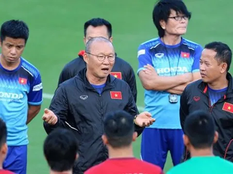 5 bài toán cho thầy Park trước SEA Games: Tìm trung phong, vị trí nào cho Trọng Hoàng?