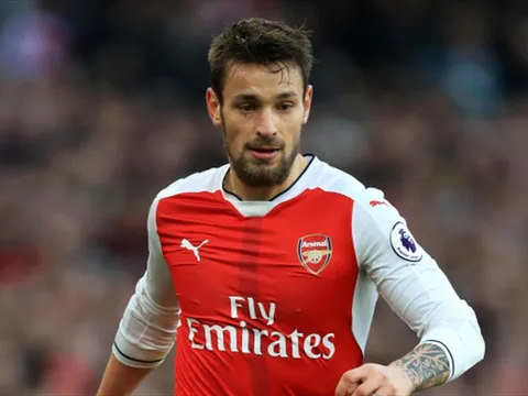 5 cầu thủ bị lãng quên của Arsenal: Thần đồng Mexico, nỗi buồn Newcastle