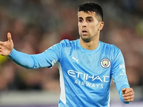 5 cỗ máy đa năng nhất Premier League hiện nay: “Báu vật” của Arsenal