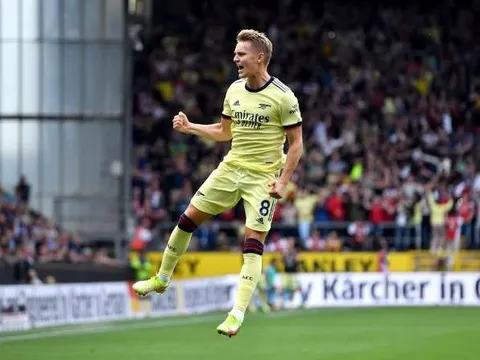 5 điểm nhấn Burnley 0-1 Arsenal: Khoảnh khắc thiên tài; Bộ khung hoàn chỉnh