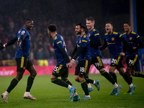 5 điểm nhấn Burnley 1-1 Man Utd: Dấu ấn ngôi sao; Quỷ đỏ mất top 4