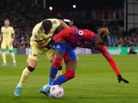5 điểm nhấn Crystal Palace 3-0 Arsenal: Zaha thổi bay Pháo thủ, Thảm họa Xhaka
