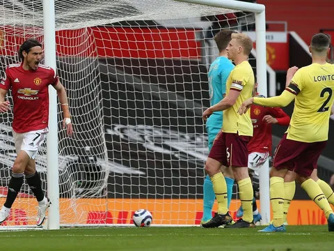 5 điểm nhấn M.U 3-1 Burnley: Tuyệt vời "số 9" mới; Solskjaer không phải dạng vừa!