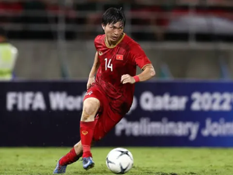 5 điểm nhấn trận Việt Nam vs UAE: Ngỡ ngàng siêu phẩm, mê hoặc "Pirlo"