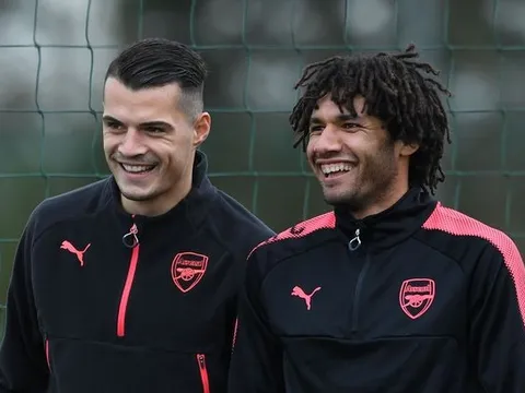 5 tiền vệ nhiều khả năng rời Arsenal mùa Hè 2022