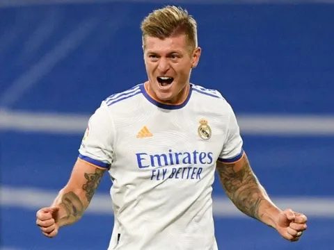5 ứng viên thay thế Toni Kroos ở hàng tiền vệ Real Madrid