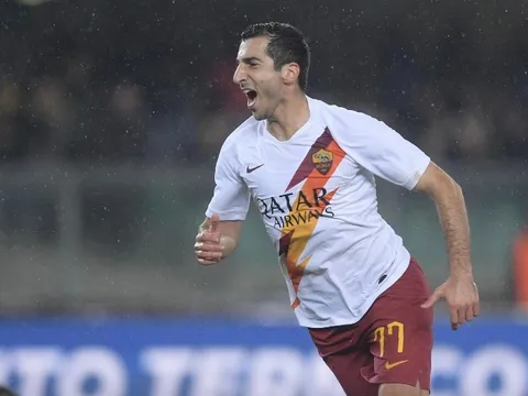 Hết sao M.U, đến sao Arsenal tỏa sáng cho AS Roma