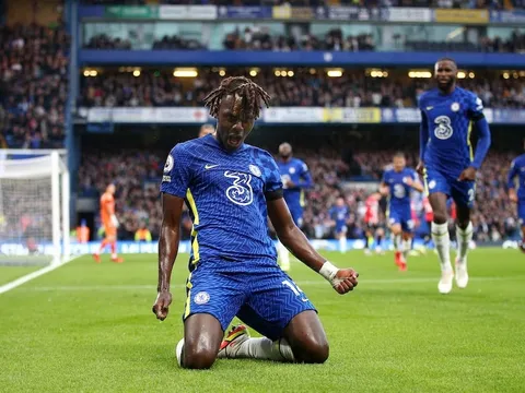 Sao trẻ Chelsea thích thú khi được làm việc cùng Conte