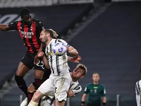 Sao Chelsea phá kỷ lục của Cristiano Ronaldo