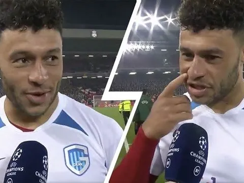 Bị đau mắt cá chân, sao Liverpool lên tiếng trấn an NHM