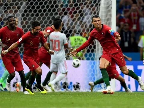Những khoảnh khắc chứng minh nước Nga là sân đấu yêu thích của Ronaldo