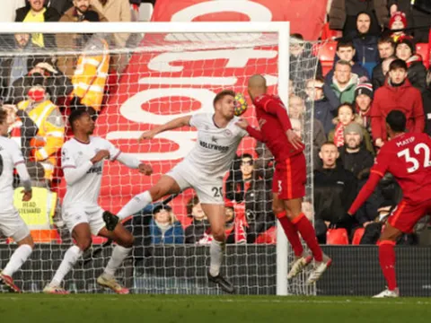 CĐV Liverpool: "Tốt hơn cả Salah!"