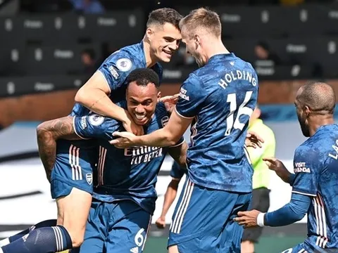 Tỏa sáng rực rỡ, tân binh của Arsenal được Rio Ferdinand khen ngợi