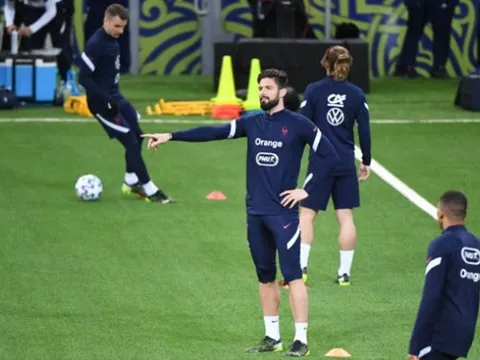 "Salah không thích Son Heung-min có cùng số bàn thắng với mình"