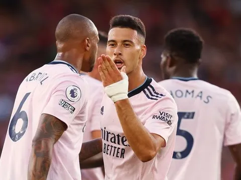6 điểm nhấn Palace 0-2 Arsenal: Tác động của bom tấn; Đá tảng mới