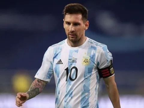 CLB tệ nhất thế giới gửi đề nghị đến Lionel Messi