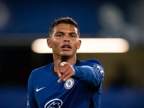 "Thiago Silva là trung vệ số 1 Premier League, chỉ sau Van Dijk"