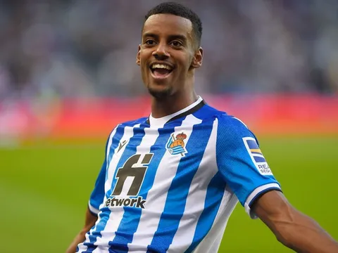 CHOÁNG! Newcastle 'nổ' bom tấn 60 triệu bảng, đắt nhất lịch sử CLB
