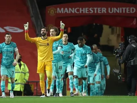 Liverpool bị loại, Man Utd vẫn là số 1 nước Anh