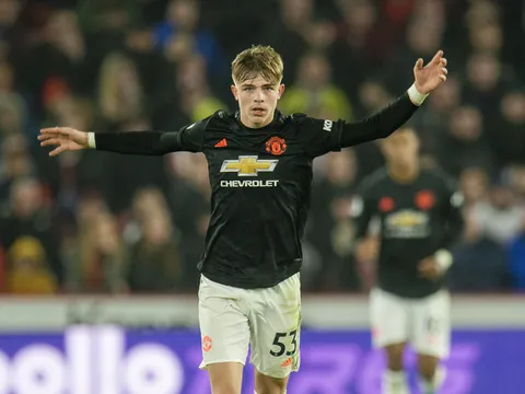 Nicky Butt chỉ rõ ưu, khuyết điểm của 7 ngôi sao đội học viện Man Utd