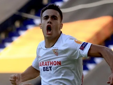 Cảnh tượng CĐV Man Utd làm loạn khi gặp Brentford