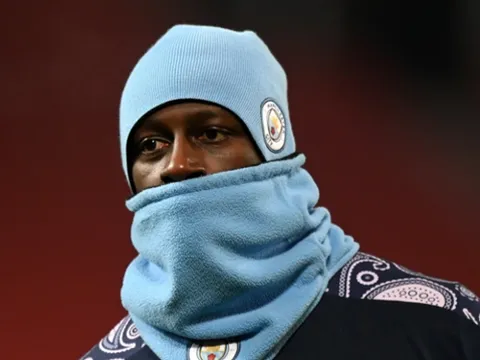 Benjamin Mendy gặp cú sốc lớn khi vào tù