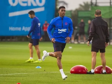 Wenger chỉ cách đúng nhất để Koeman dùng Griezmann