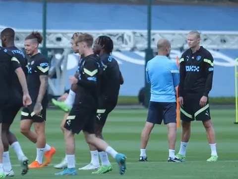 8 sao Man City 'out trình', Pep gọi riêng Haaland