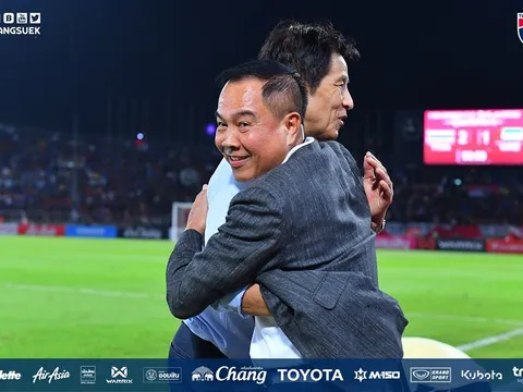 Bị lọt tin mật, LĐBĐ Thái Lan yêu cầu trợ lý HLV Nishino "giữ mồm giữ miệng"