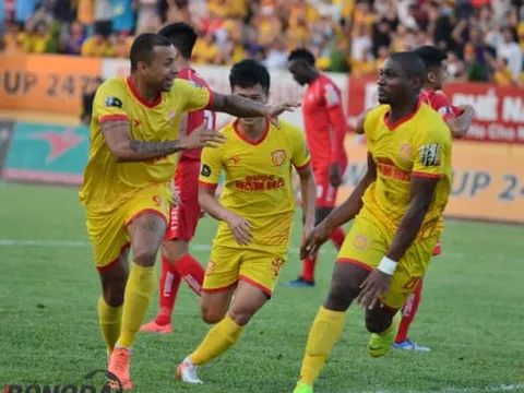 Vượt qua Hải Phòng, Nam Định chính thức trụ hạng