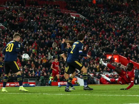 Arsenal thua cay đắng, Mesut Ozil lên tiếng nói lời thật lòng