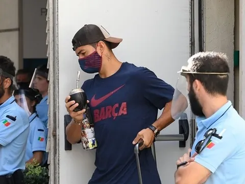 Gian lận trong thi cử, Suarez phải nhận án phạt ra sao?