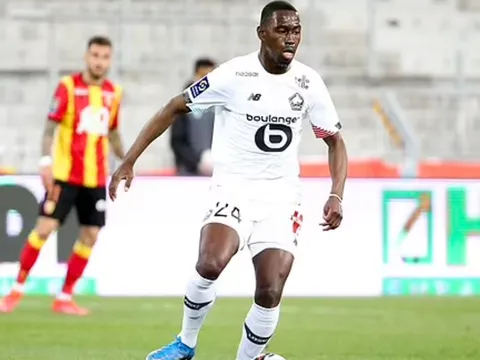 Mục tiêu Arsenal gây thất vọng khi lên tuyển