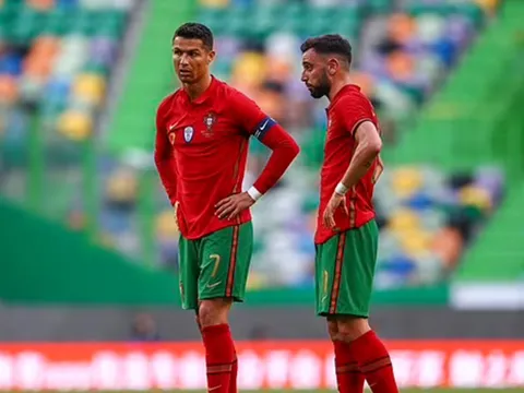 8 ngôi sao cần tỏa sáng cùng ĐTQG: Cặp đôi Ronaldo - Fernandes