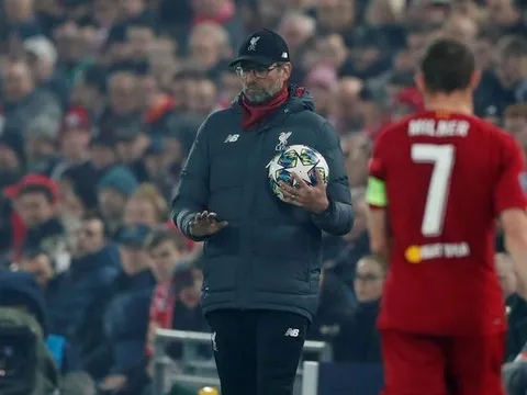 8 trận liền Liverpool đều lọt lưới, Klopp nói gì?