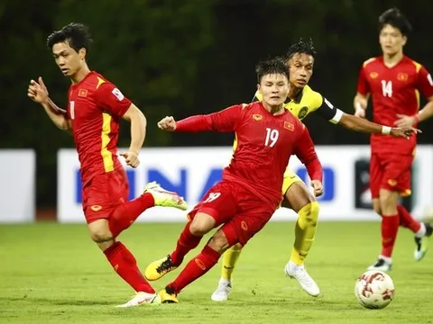 Hoàng Đức lỡ hẹn, thầy Park chọn ai cho tuyến giữa ĐT Việt Nam?