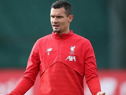 Sao dự bị Liverpool nói gì về các đồng đội ''cùng cảnh ngộ''?