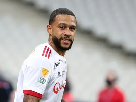 2 ông lớn nhập cuộc, Barca gặp khó vụ Depay