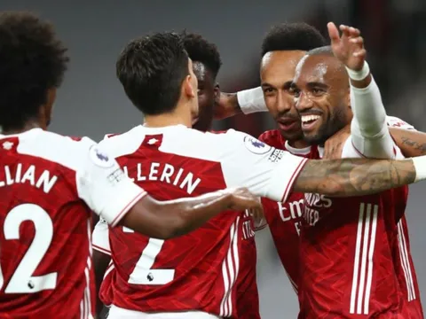 9 cái tên có thể rời Arsenal trước khi phiên chợ Hè đóng cửa