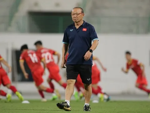 Thầy Park úp mở tương lai; Futsal Việt Nam muốn tạo địa chấn trước Iran