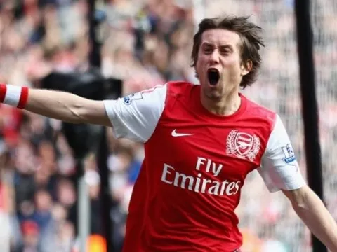 9 thương vụ mua hời nhất của Arsenal 18 năm qua