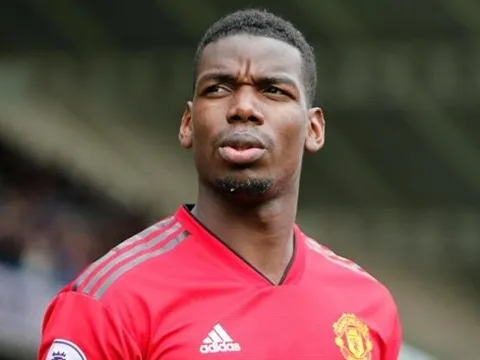 Fan Quỷ đỏ: "Bán Pogba, mua ngay sao Real Madrid đó"